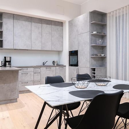 Dashaus 2 Bedroom Apartment Tallinn Luaran gambar