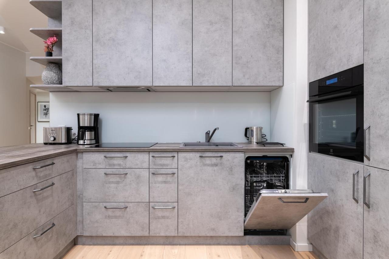 Dashaus 2 Bedroom Apartment Tallinn Luaran gambar
