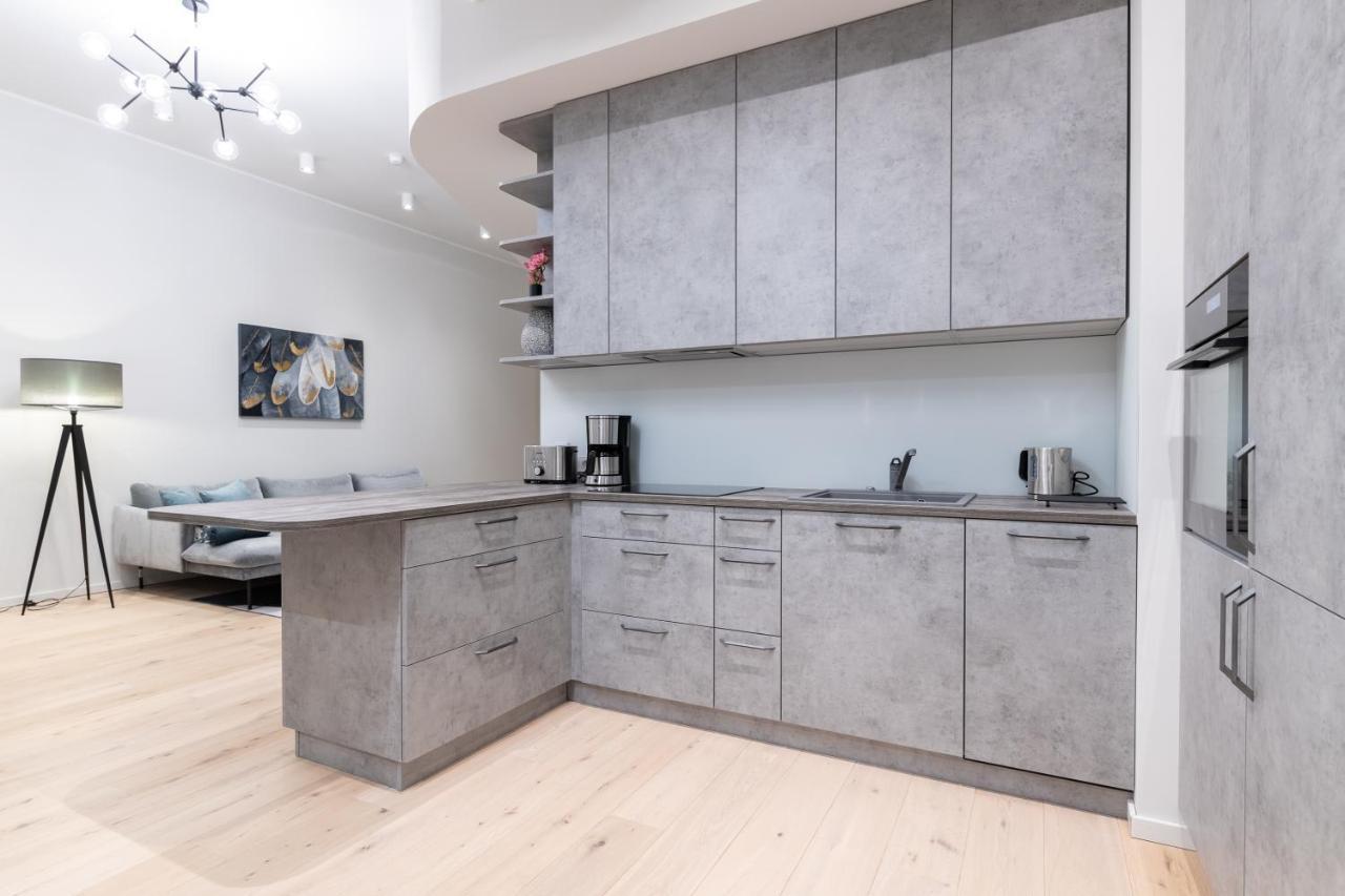 Dashaus 2 Bedroom Apartment Tallinn Luaran gambar