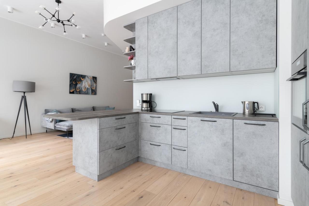 Dashaus 2 Bedroom Apartment Tallinn Luaran gambar