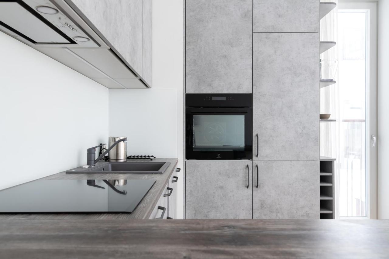Dashaus 2 Bedroom Apartment Tallinn Luaran gambar